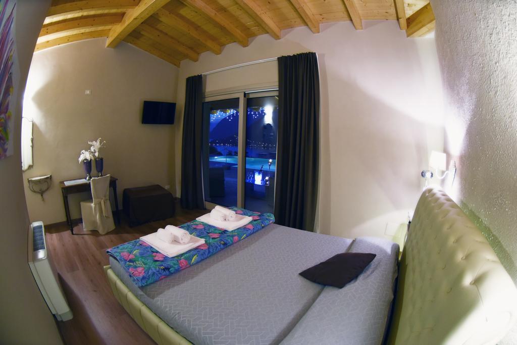 Agriturismo Le Fontane Sale Marasino Extérieur photo