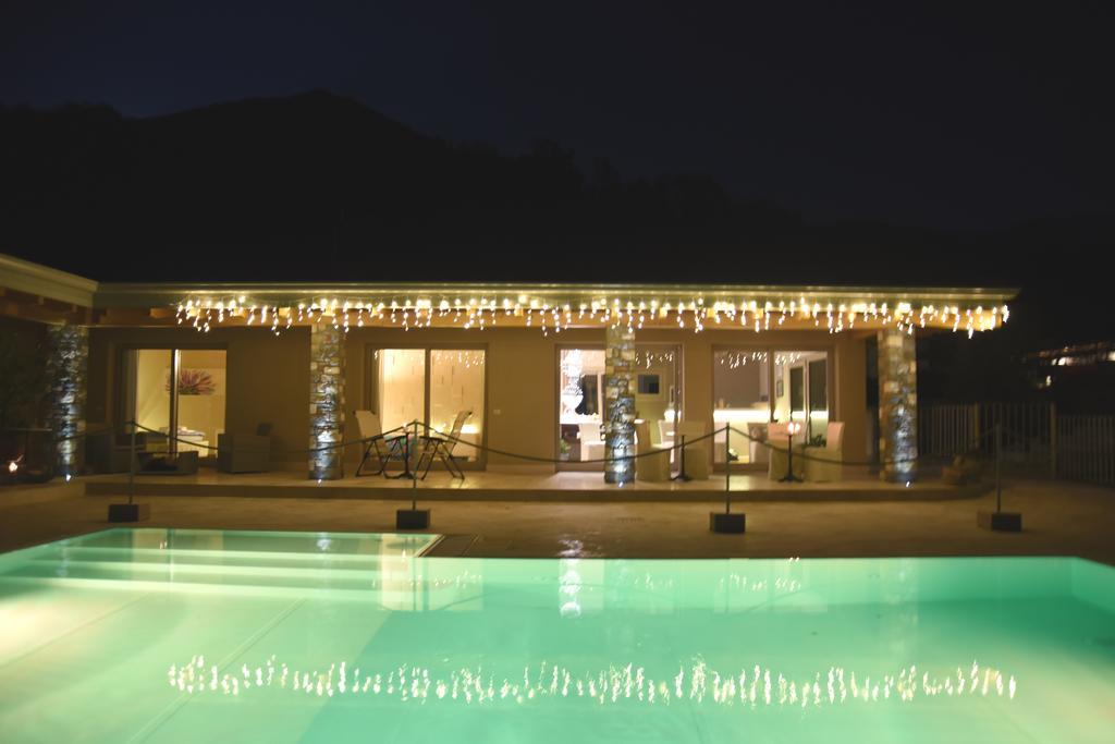 Agriturismo Le Fontane Sale Marasino Extérieur photo